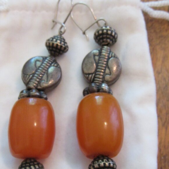 Vintage Tibetan Sterling Silver Earrings with Indian Amber Beads - Picture 2 of 3